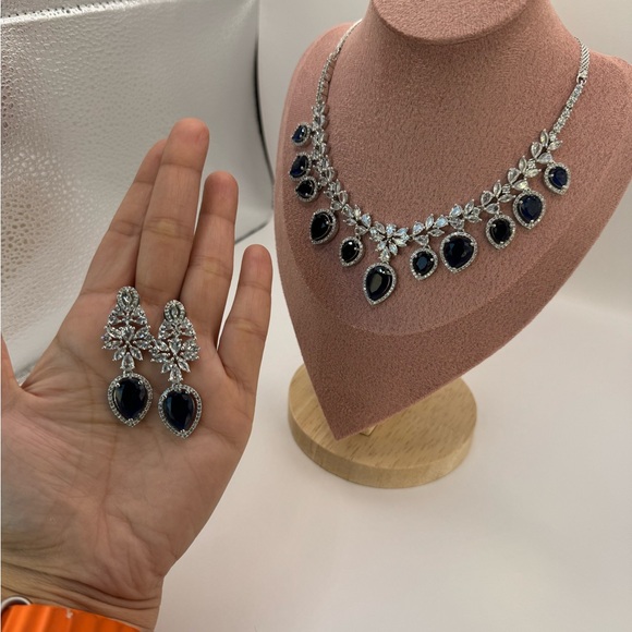 Droplet Shaped CZ Necklace - Picture 5 of 7